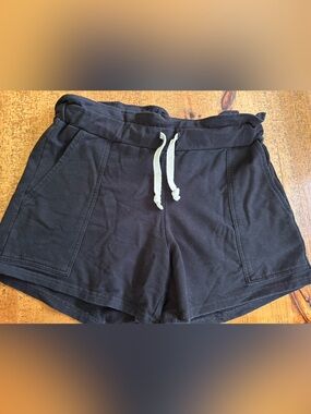 Franc Paperbag Shorts-Black